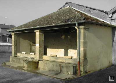 Un lavoir à Gironcourt sur Vraine